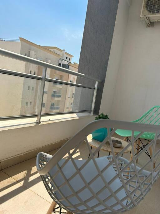 Cosy Et Spacieux, Avec Balcon Арьяна Экстерьер фото